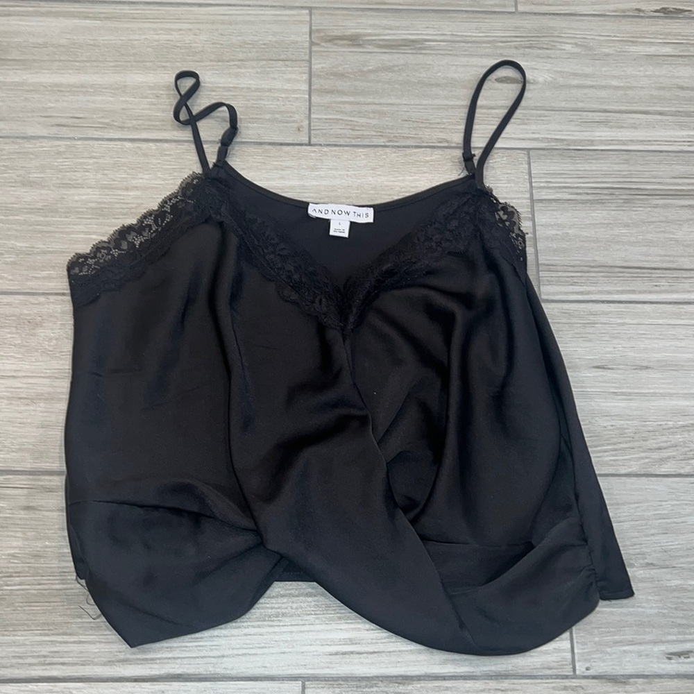 Women’s Blouse